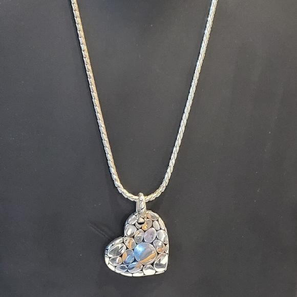 Vintage Pebble Heart Pendant and Necklace - Silver Toned - Picture 1 of 4